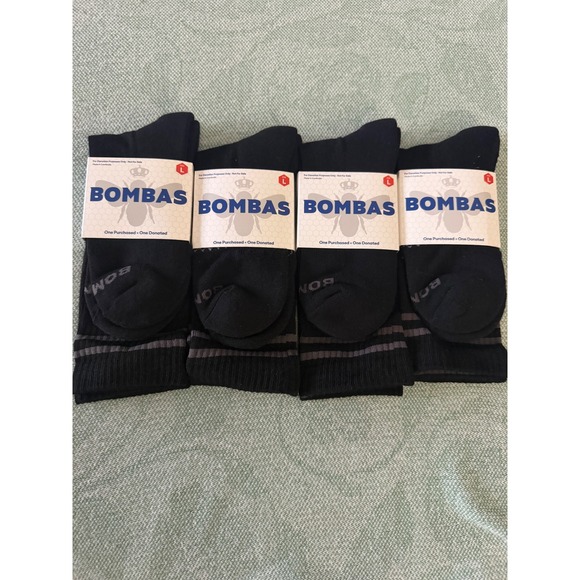 Bombas Other - Bombas Mens Large Black Crew Socks 4 Pair Pack Honeycomb Arch Support New